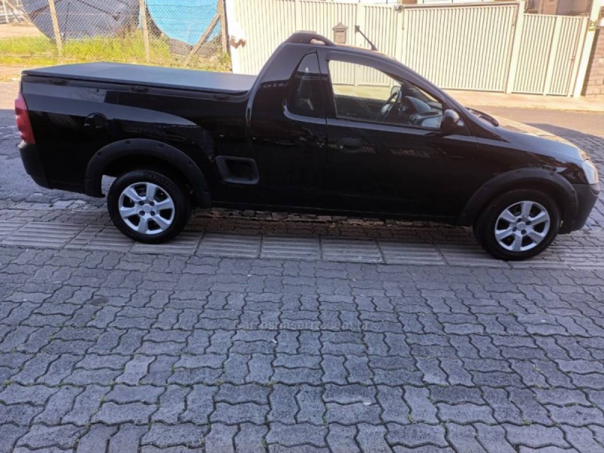 CHEVROLET - MONTANA - 2009/2010 - Preta - R$ 30.900,00