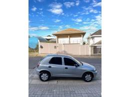 CHEVROLET - CELTA - 2010/2011 - Prata - R$ 31.000,00
