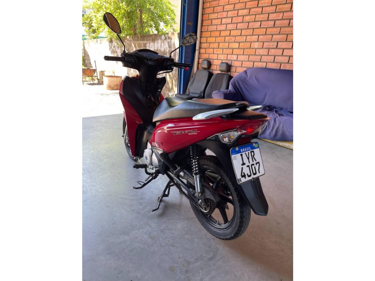 HONDA - BIZ 125 - 2018/2018 - Vermelha - R$ 14.500,00