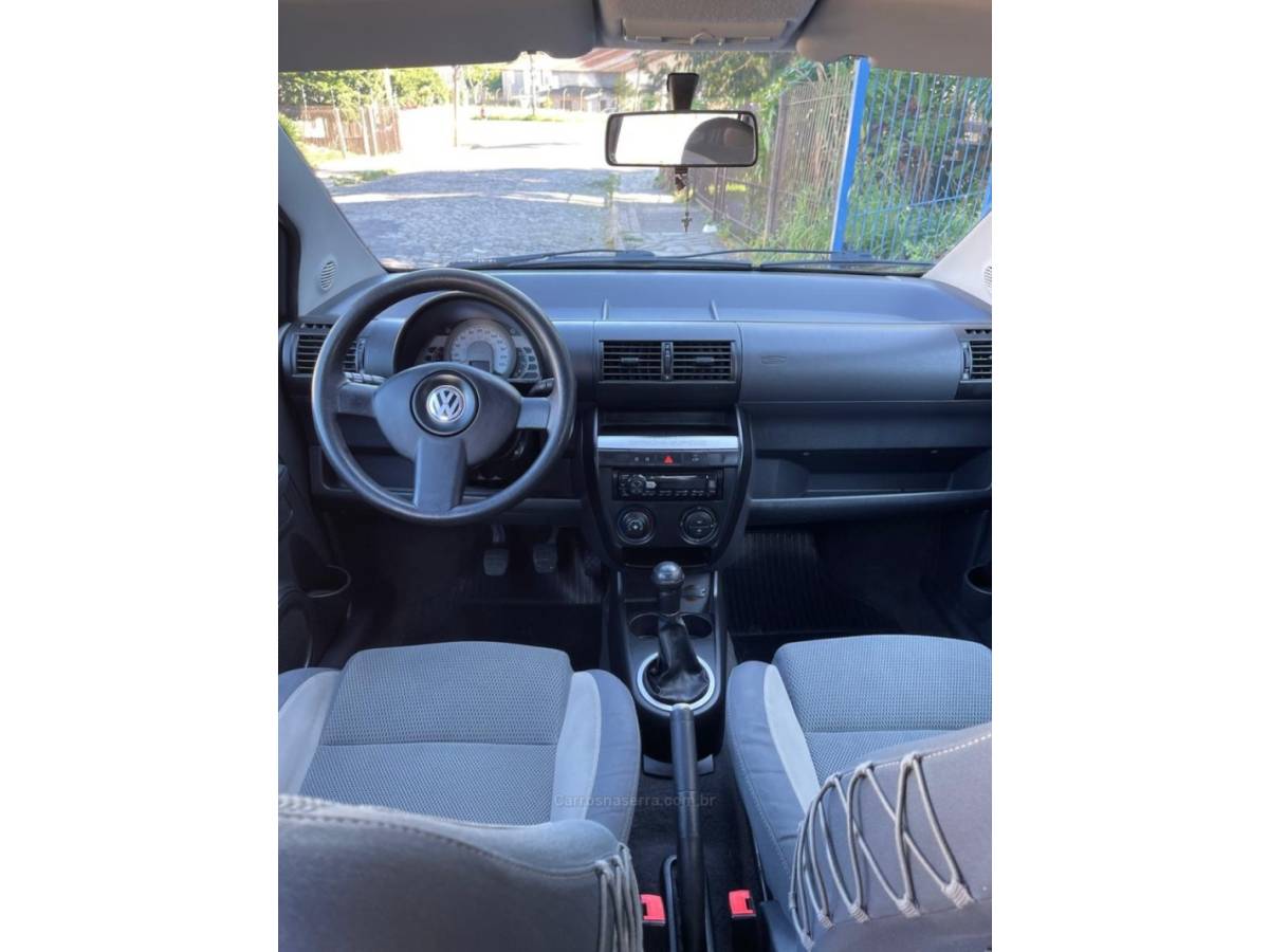 VOLKSWAGEN - CROSSFOX - 2007/2008 - Verde - R$ 34.900,00