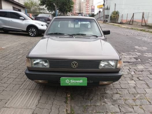 VOLKSWAGEN - SAVEIRO - 1995/1995 - Bege - R$ 32.000,00