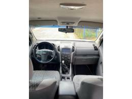 CHEVROLET - S10 - 2015/2015 - Branca - R$ 93.000,00