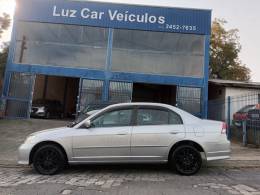 HONDA - CIVIC - 2005/2006 - Prata - R$ 32.000,00