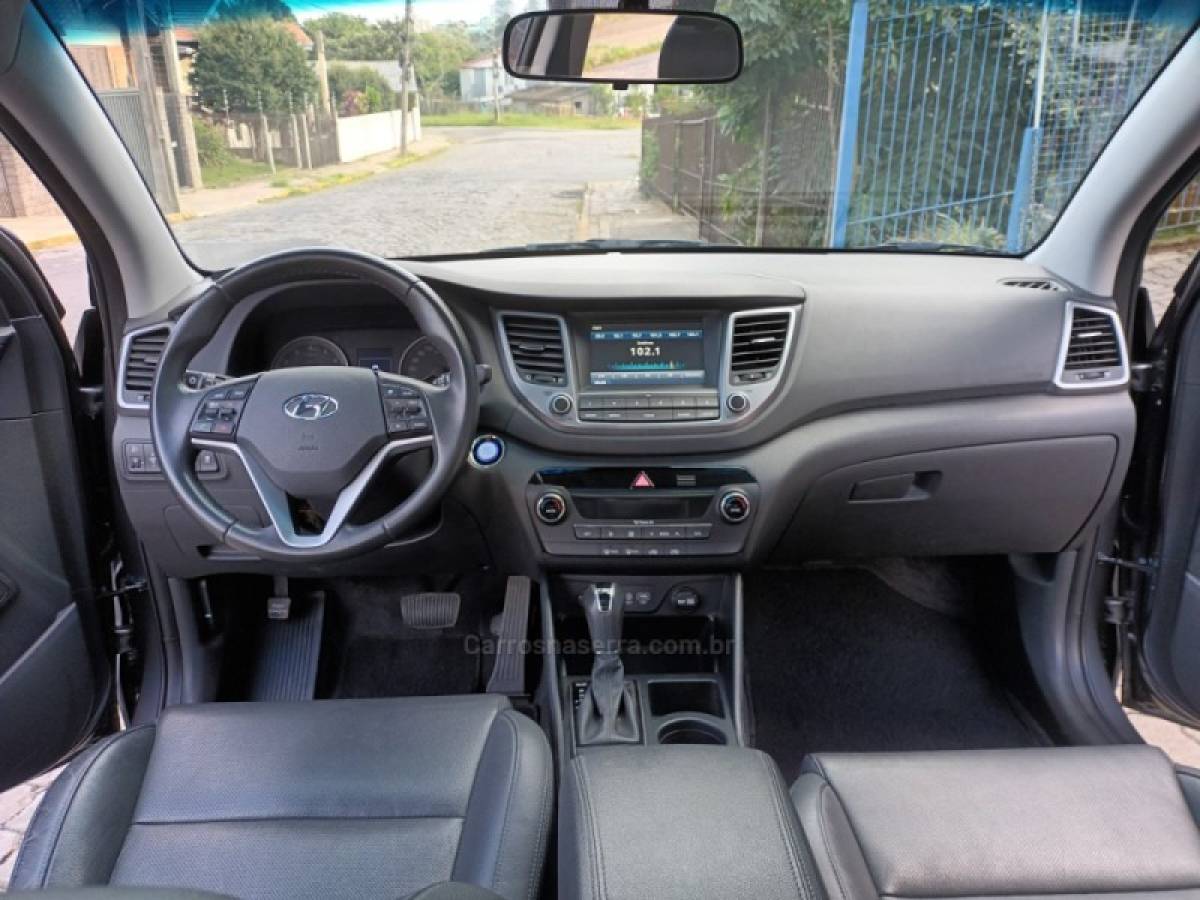 HYUNDAI - TUCSON - 2018/2019 - Cinza - R$ 115.000,00