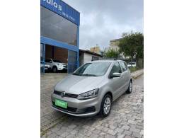 VOLKSWAGEN - FOX - 2014/2015 - Prata - R$ 49.000,00