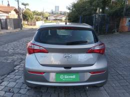 HYUNDAI - HB20 - 2018/2018 - Prata - R$ 55.000,00