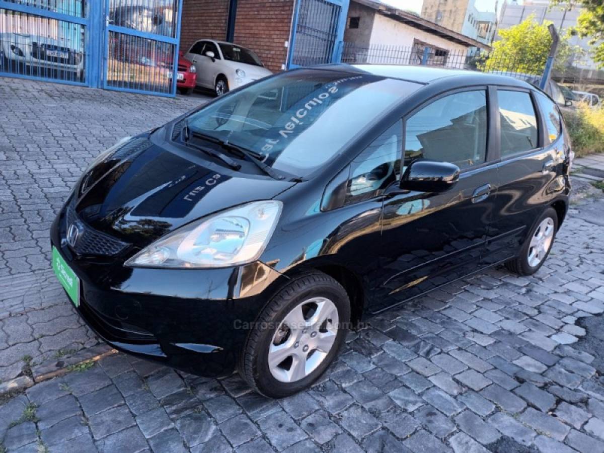 HONDA - FIT - 2008/2009 - Preta - R$ 39.500,00