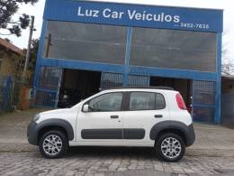 FIAT - UNO - 2013/2014 - Branca - R$ 39.000,00