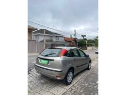 FORD - FOCUS - 2009/2009 - Prata - R$ 31.000,00