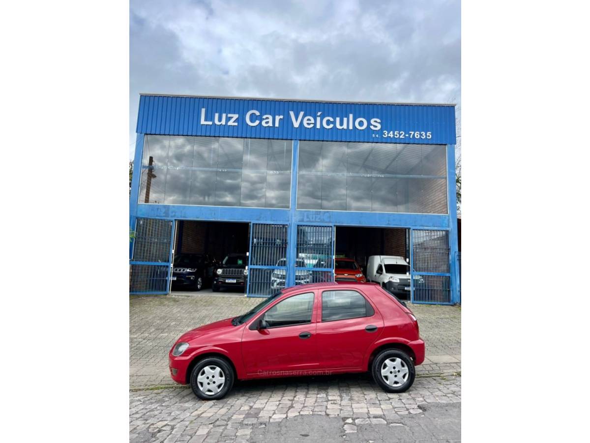 CHEVROLET - CELTA - 2010/2010 - Vermelha - R$ 27.000,00