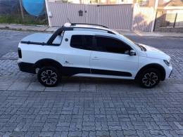 VOLKSWAGEN - SAVEIRO - 2024/2025 - Branca - R$ 111.000,00