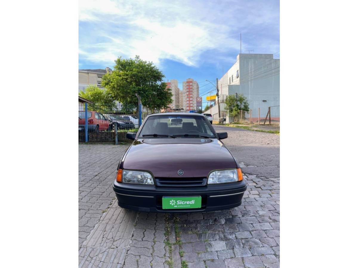 CHEVROLET - MONZA - 1991/1991 - Vermelha - R$ 33.000,00