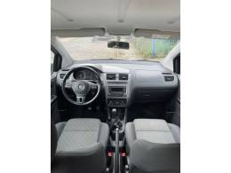 VOLKSWAGEN - FOX - 2014/2015 - Prata - R$ 49.000,00