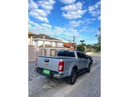 CHEVROLET - S10 - 2016/2017 - Prata - R$ 133.000,00