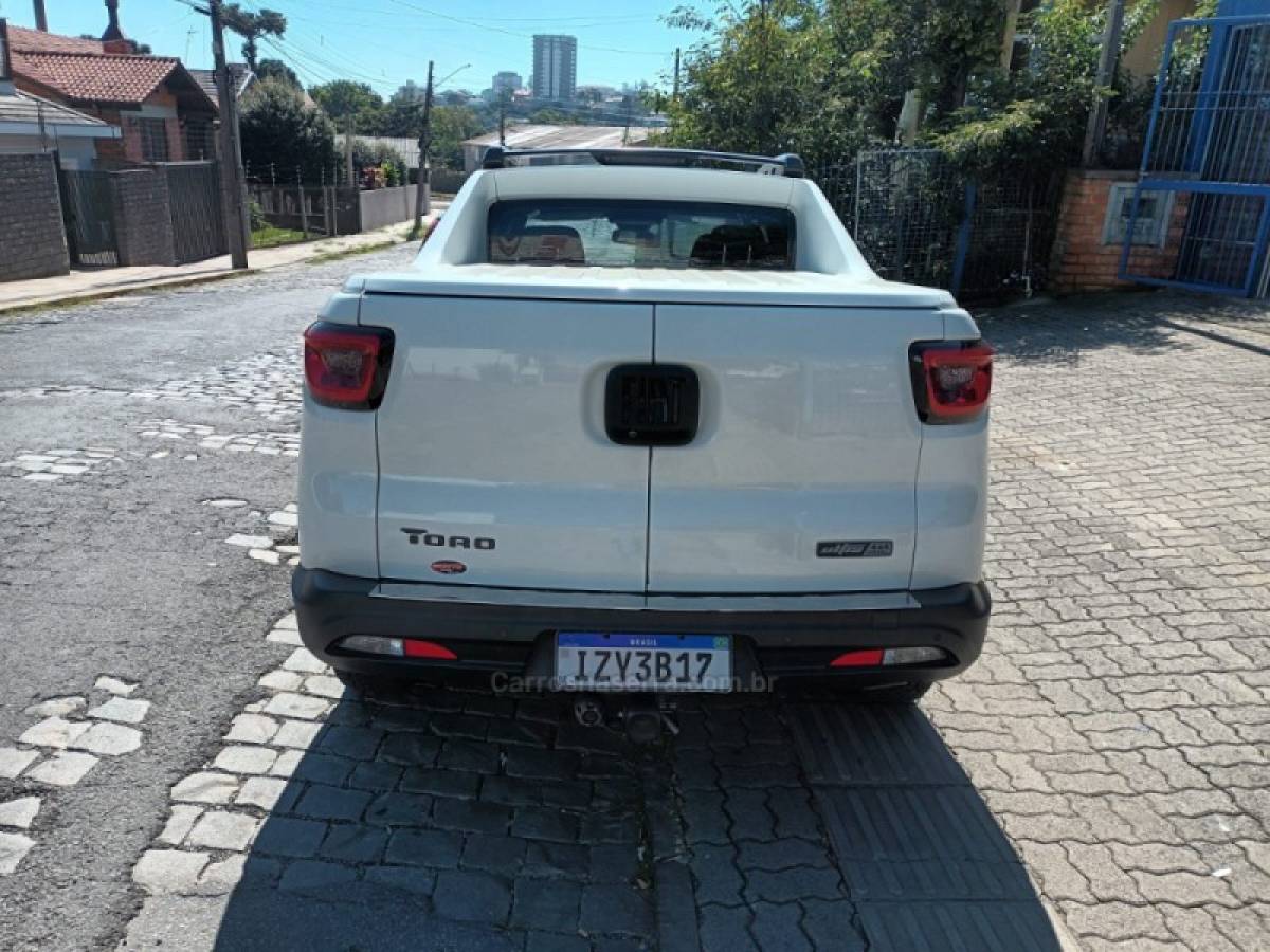 FIAT - TORO - 2019/2020 - Branca - R$ 122.000,00