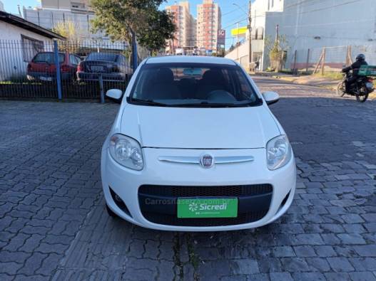 FIAT - PALIO - 2013/2013 - Branca - R$ 37.000,00