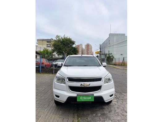 CHEVROLET - S10 - 2015/2015 - Branca - R$ 93.000,00