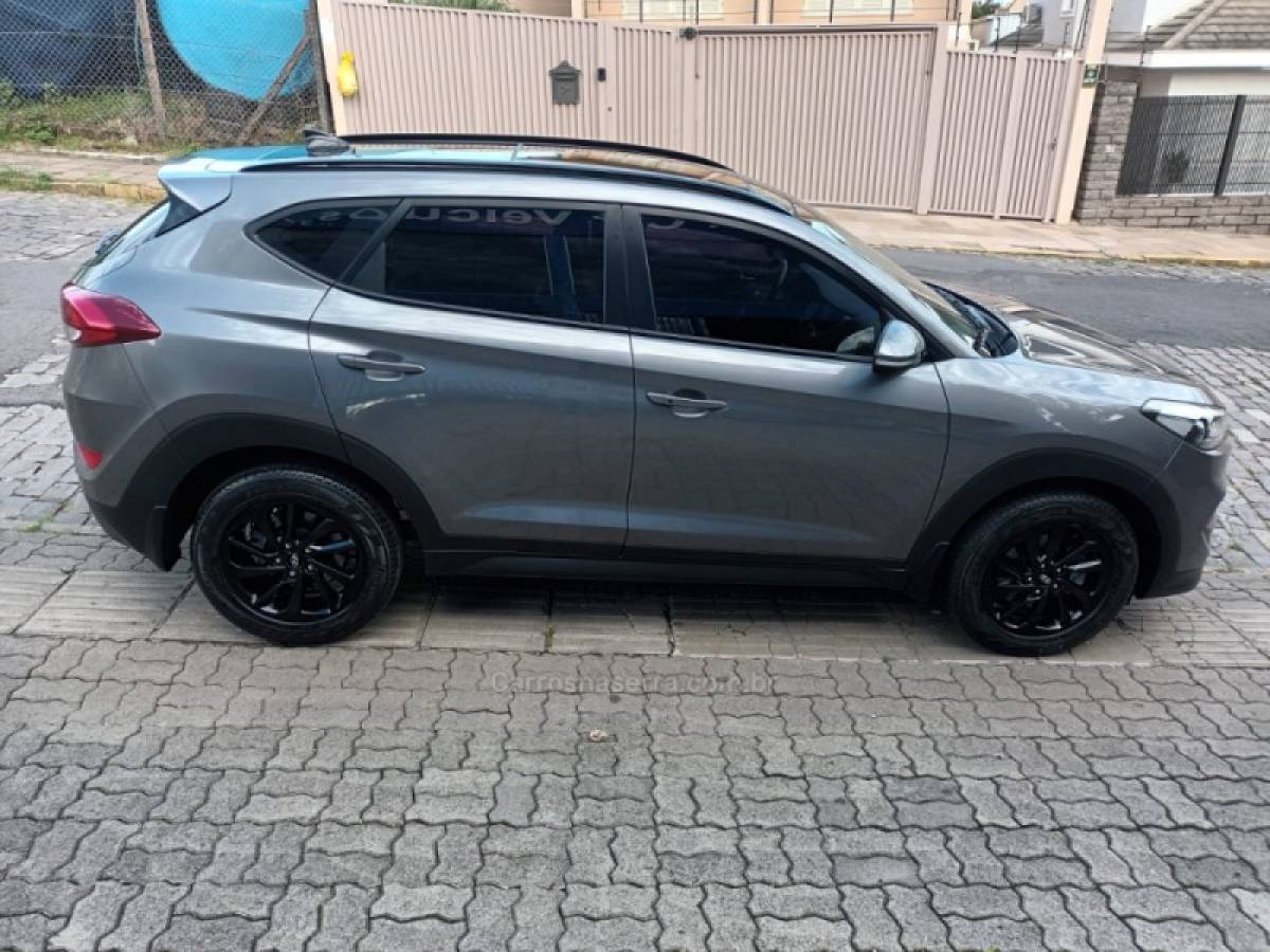 HYUNDAI - TUCSON - 2018/2019 - Cinza - R$ 115.000,00