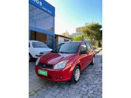 FORD - FIESTA - 2009/2010 - Vermelha - R$ 26.000,00